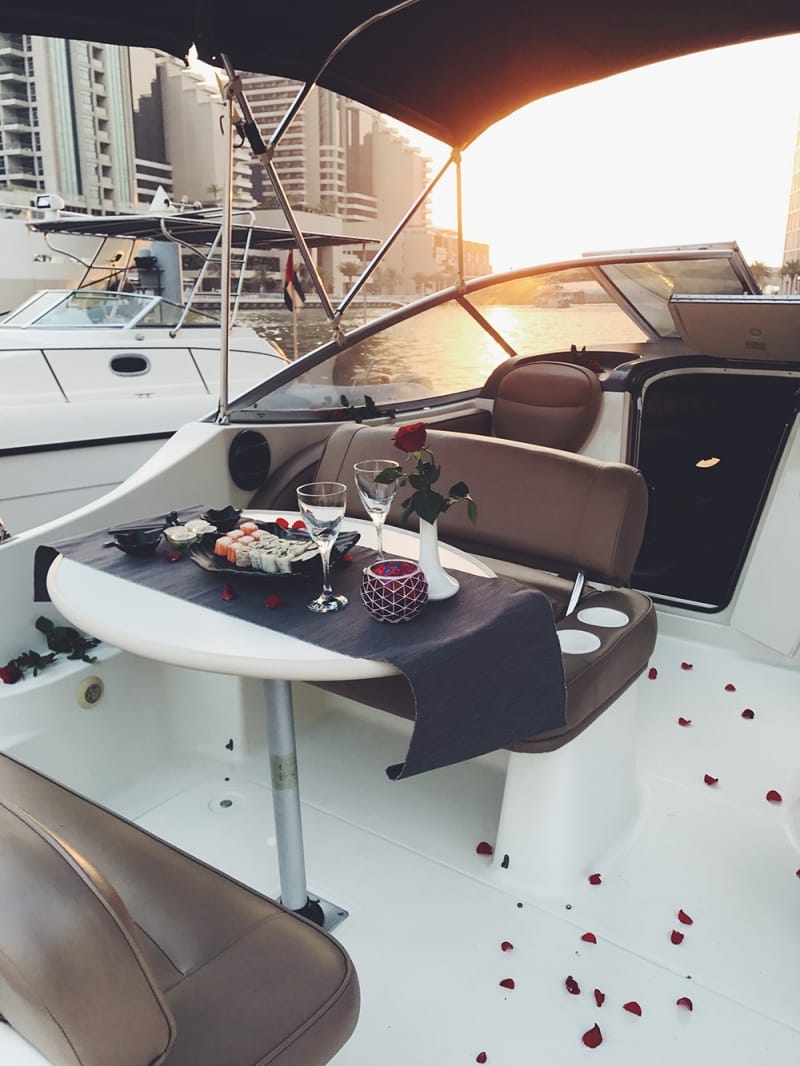 thumb_romantic_cruise_1