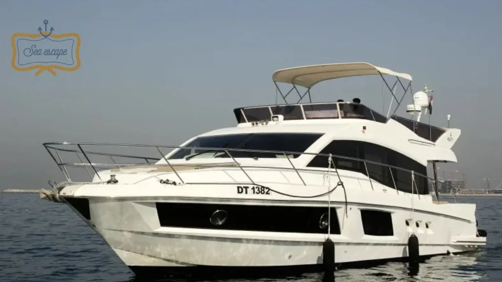what to wear on a yacht party at night